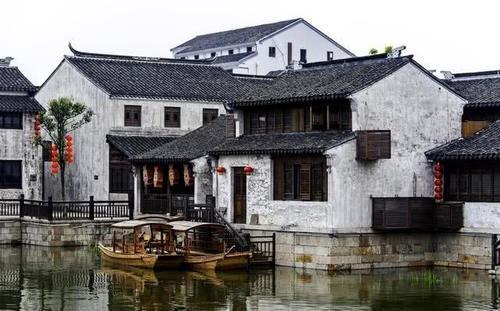 中国短道速滑打出“开门红”